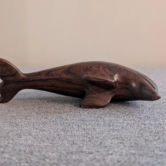 Vintage Ironwood Hand Carved Wooden Dolphin Sculpture, Figurine - Picture 3 of 3